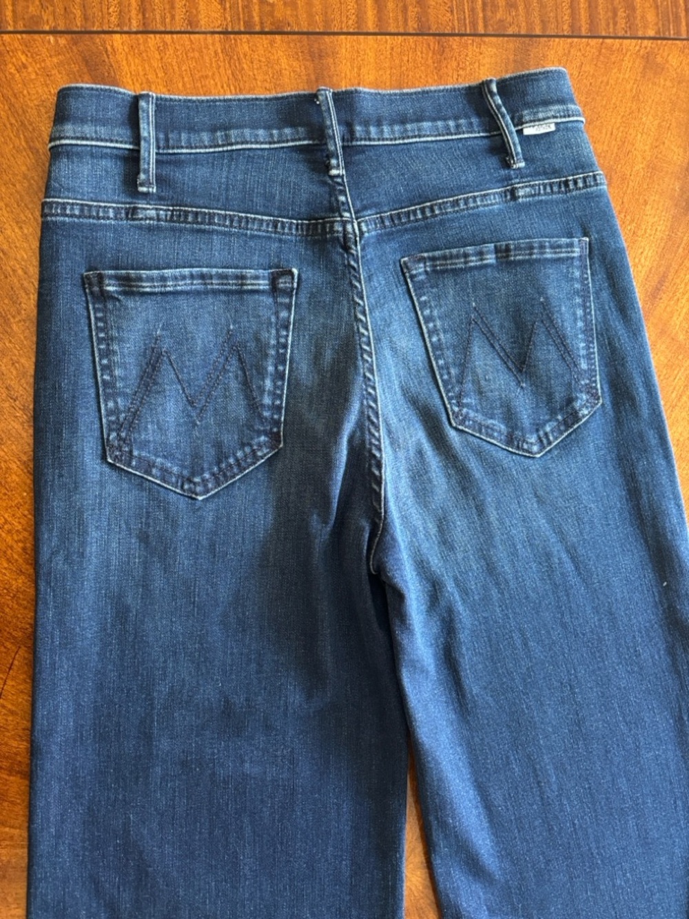 MOTHER The Hustler Roller Sneak Jeans Denim Wide Leg Faded Dark Blue 28 $258 New - Picture 11 of 13